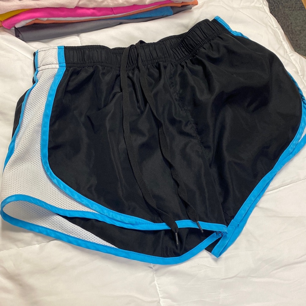 Sporty shorts